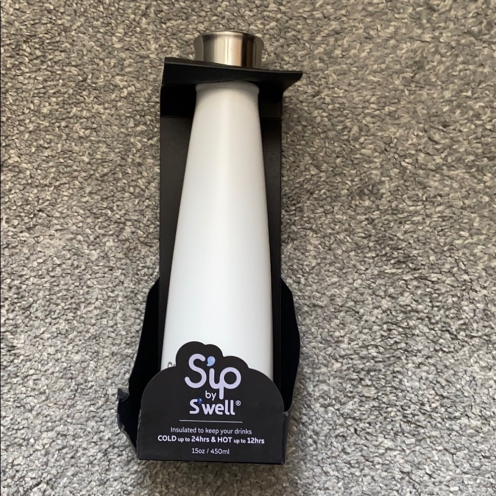 Sip by Swell bottle